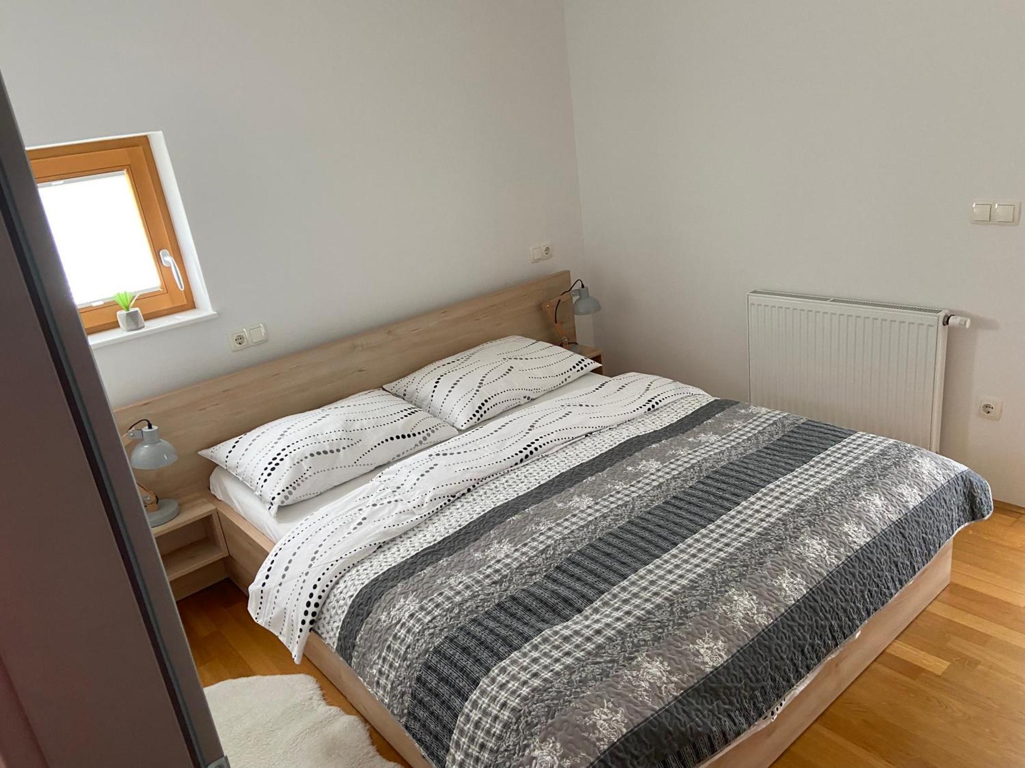 Apartma Pika Mojstrana Exteriör bild